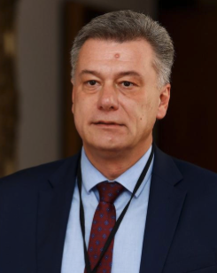 osoba, která je podezřelá z držení odkloněných miliard v anonymní kryptony